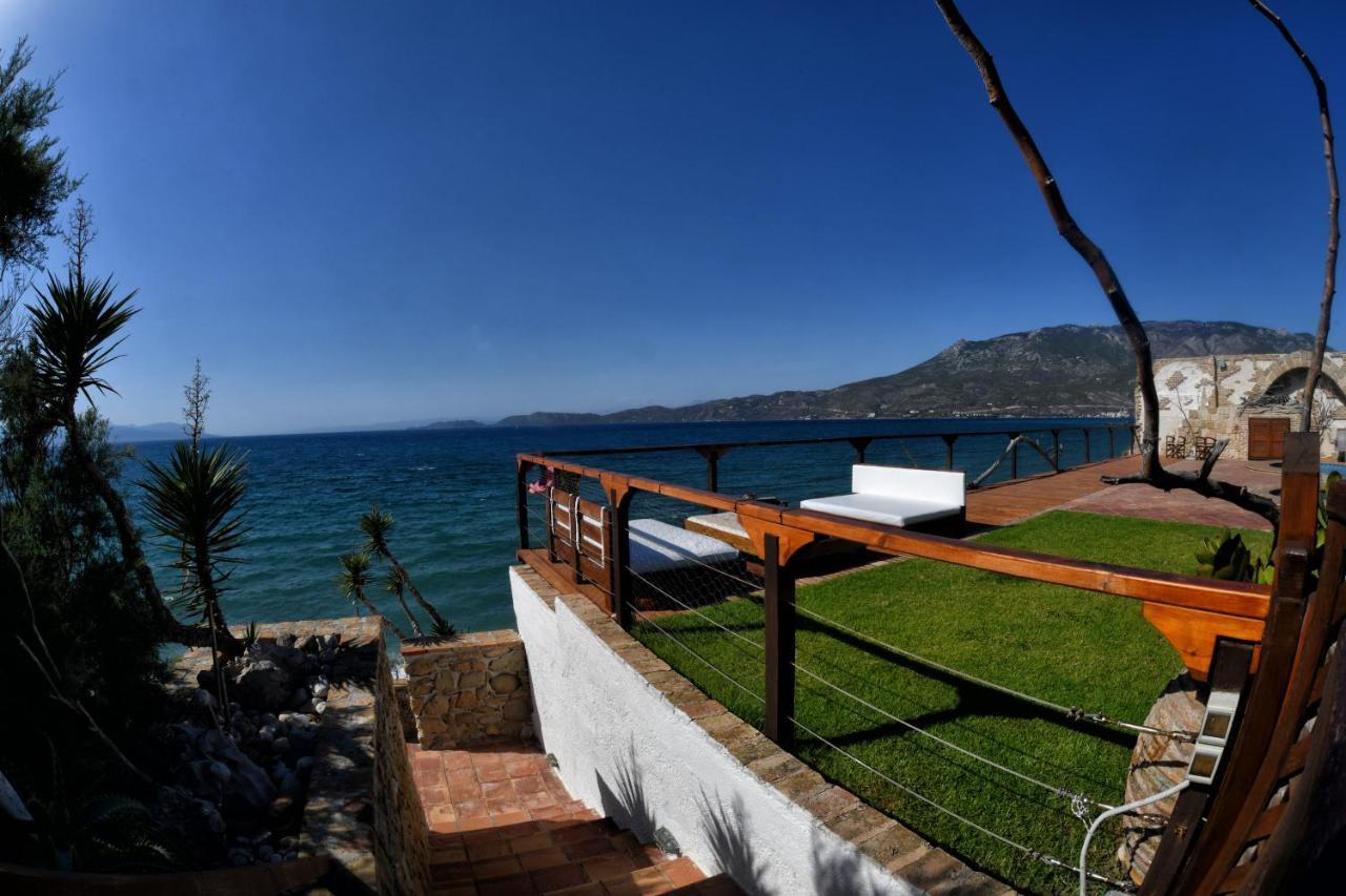 Luxurious Villa By The Sea Posidhonía Exteriér fotografie